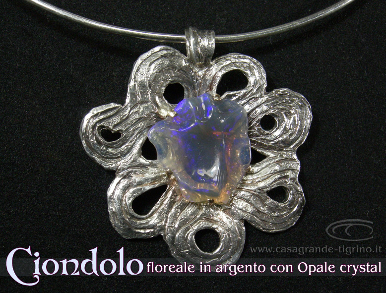 Marco_Casagrande_ciondolo_fiore_argento_opale_crystal_azzurra
