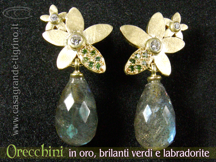 Marco_Casagrande_Orafo_orecchini_fiori_floreali_oro_labradorite_brillantini_verdi