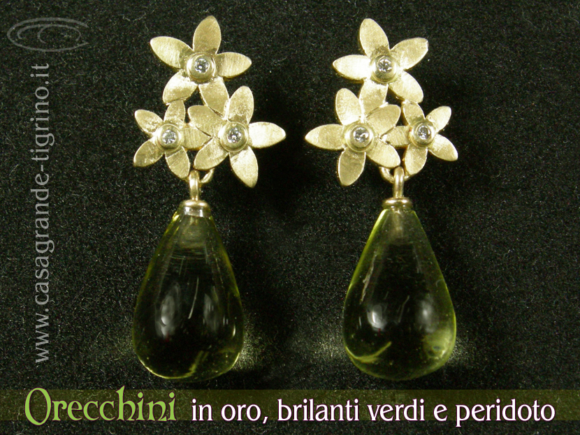 Marco_Casagrande_Orafo_orecchini_fiori_floreali_oro_peridoto_brillantini_verdi
