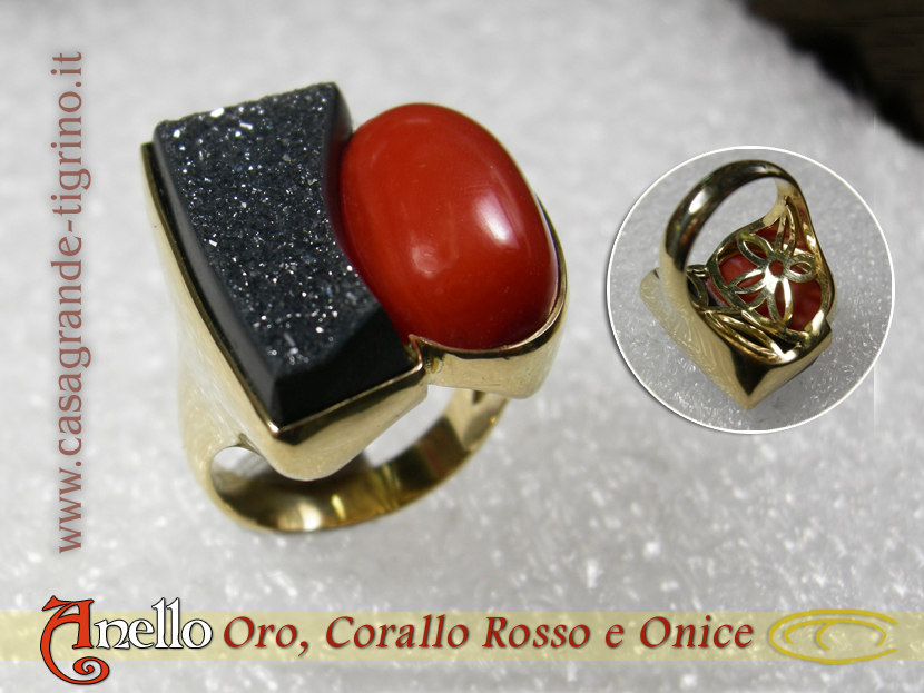 Marco_Casagrande_anello_oro_corallo_rosso_onice_con_cristalli